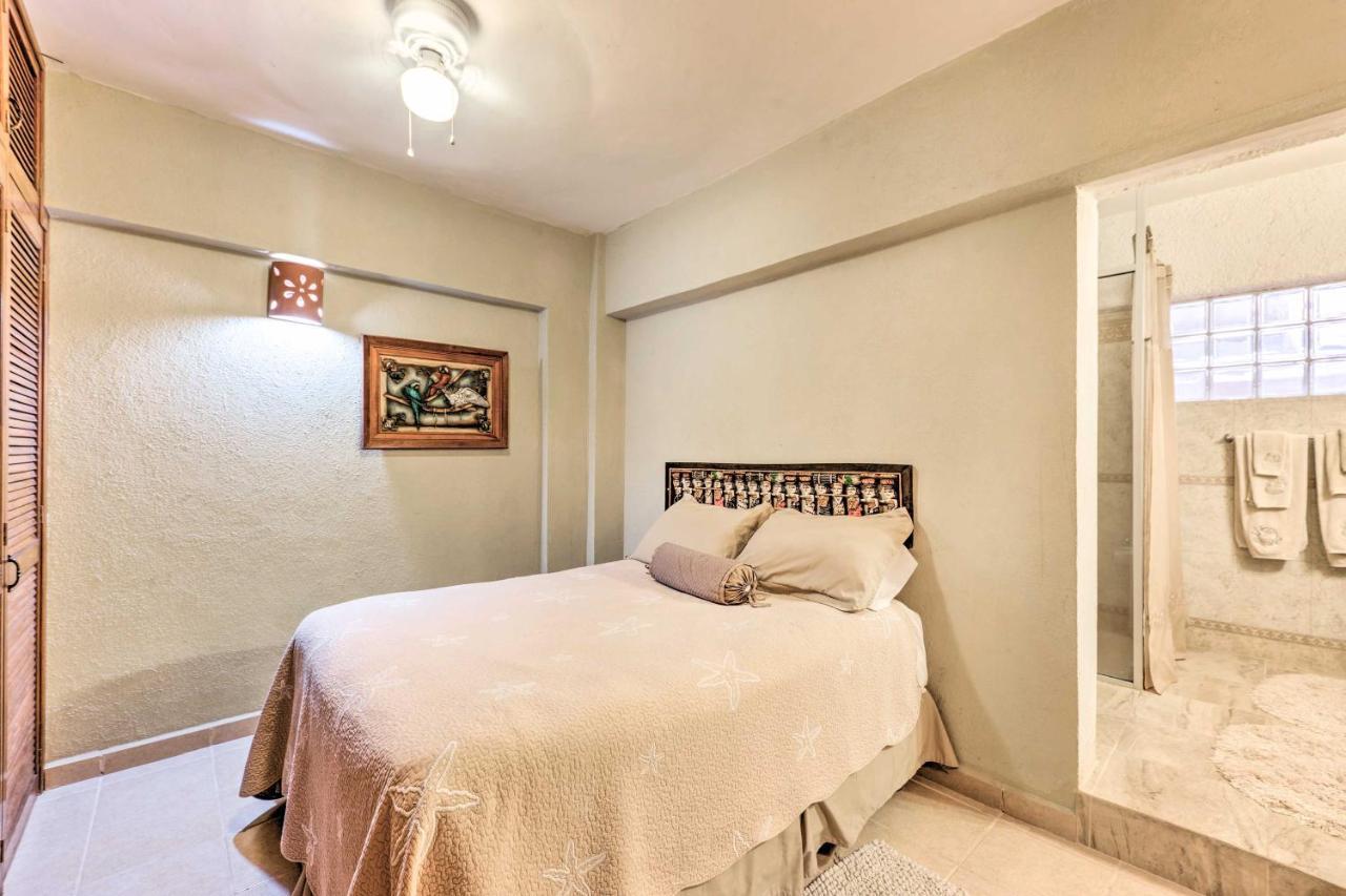 Apartment In Plaza Nautica Less Than 1 Mile To The Arch! Cabo San Lucas
