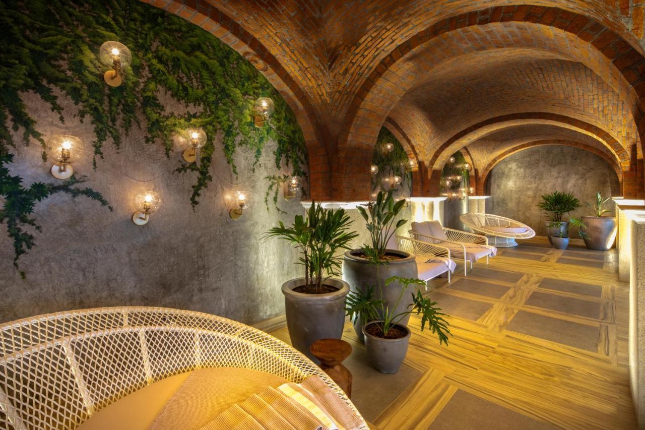 Vista Encantada & Residences, A La Carte Optional 5*