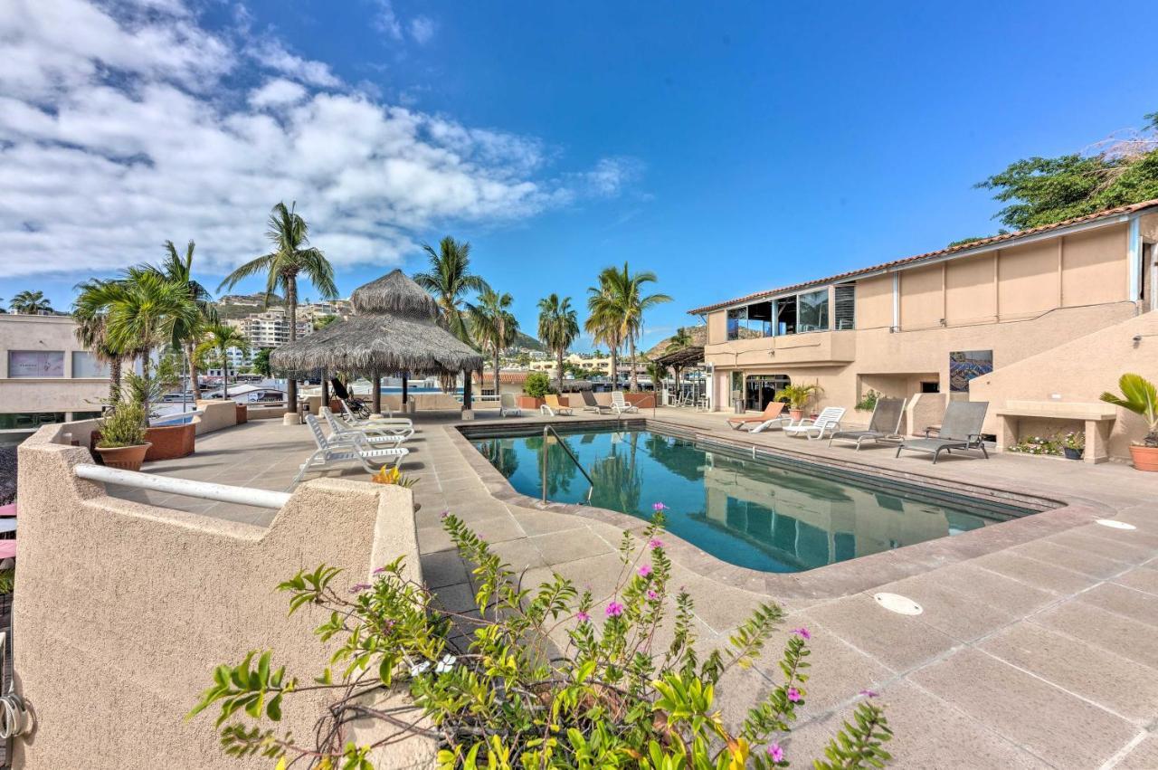 In Plaza Nautica Less Than 1 Mile To The Arch! Apartment Cabo San Lucas