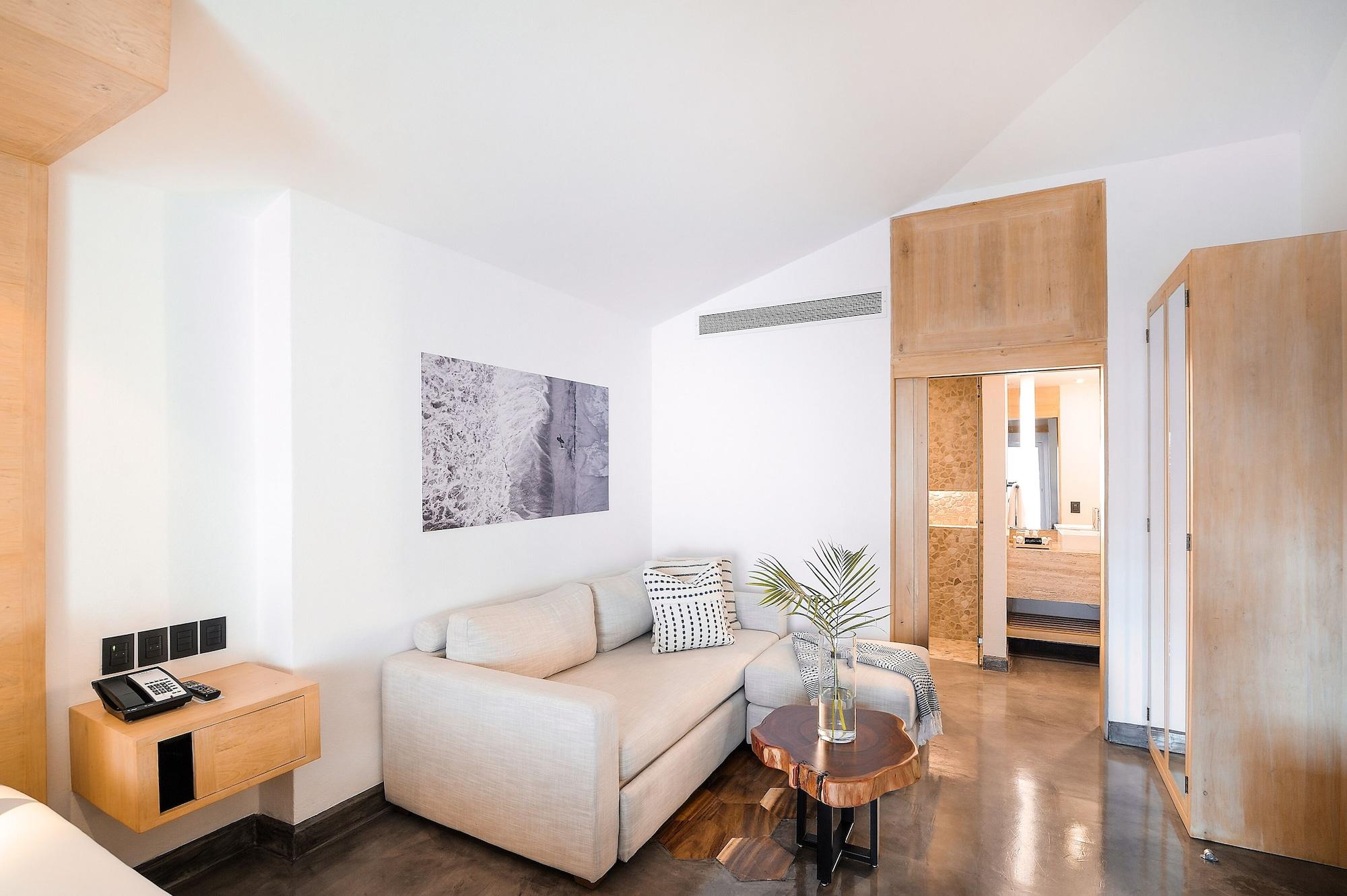 Hotel Bahia & House
