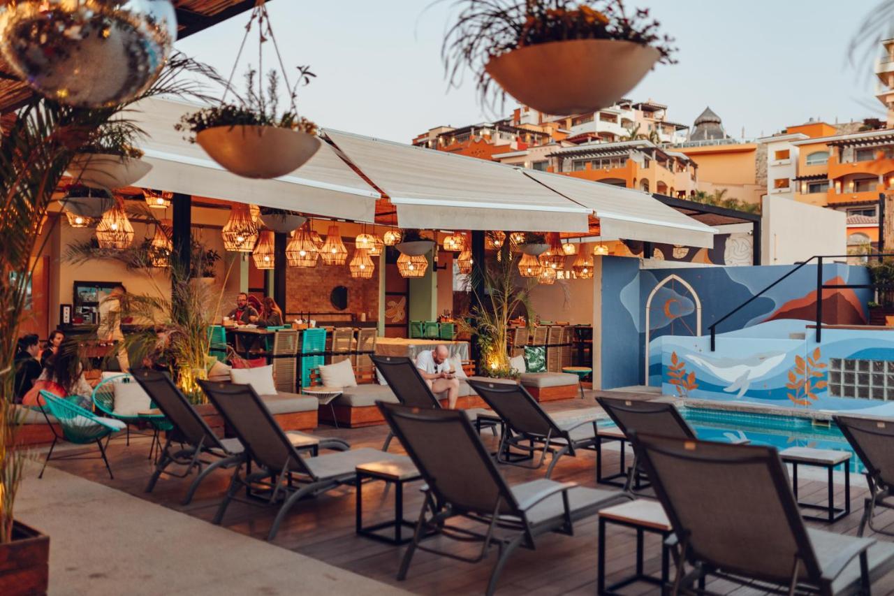 Hotel Mayan Monkey Cabos