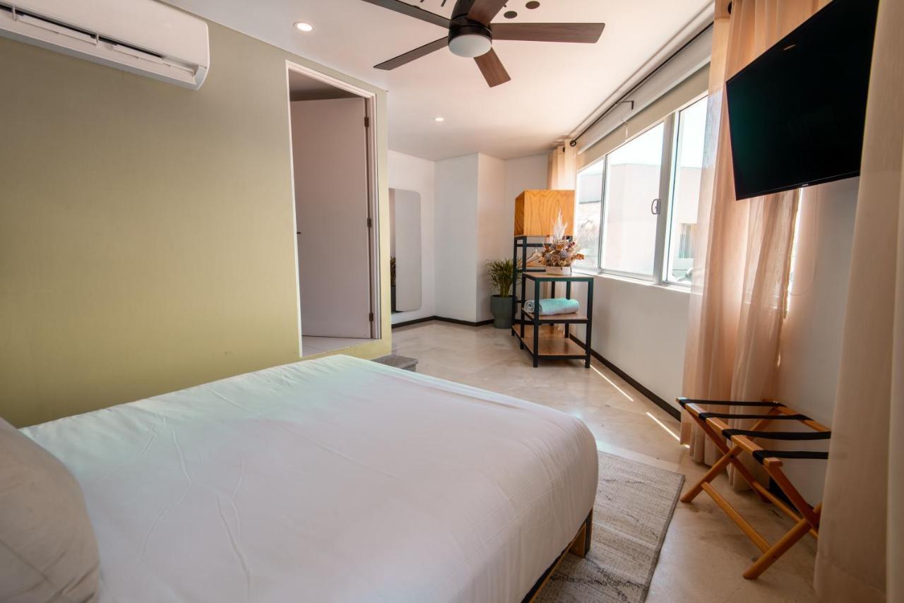 Hotel Mayan Monkey Cabos 4*
