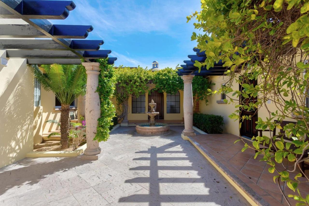 Agave Azul Villa *