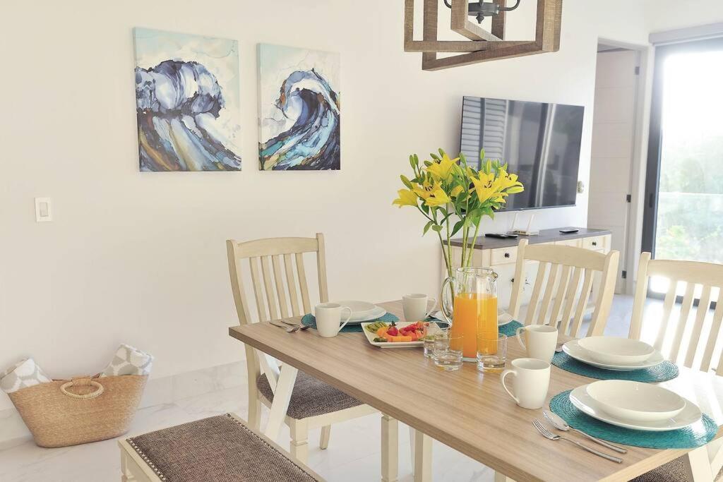 Apartment Great Location 2bd 2bth Walking Distance To Medano *