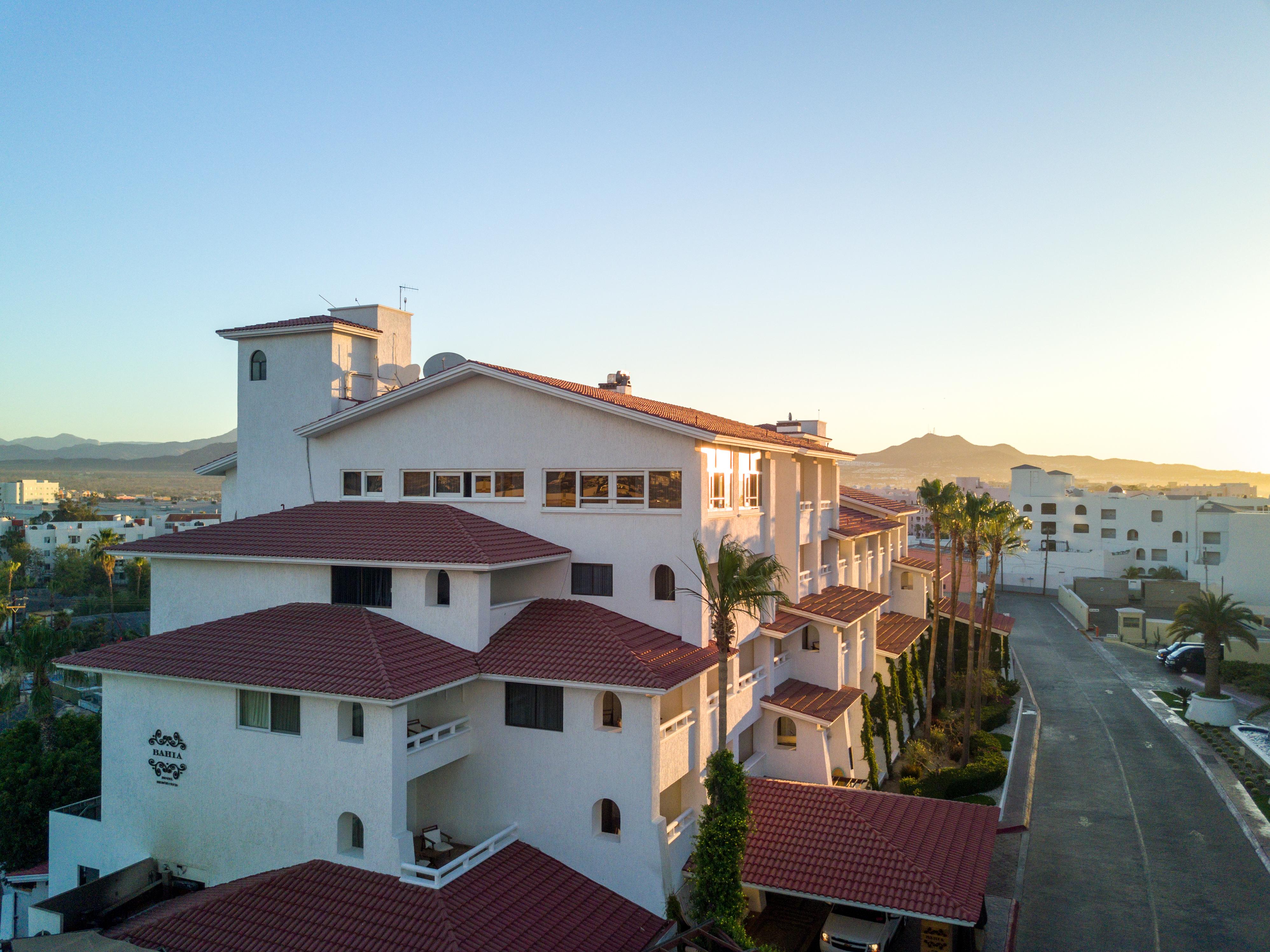 Hotel Bahia & House 4*