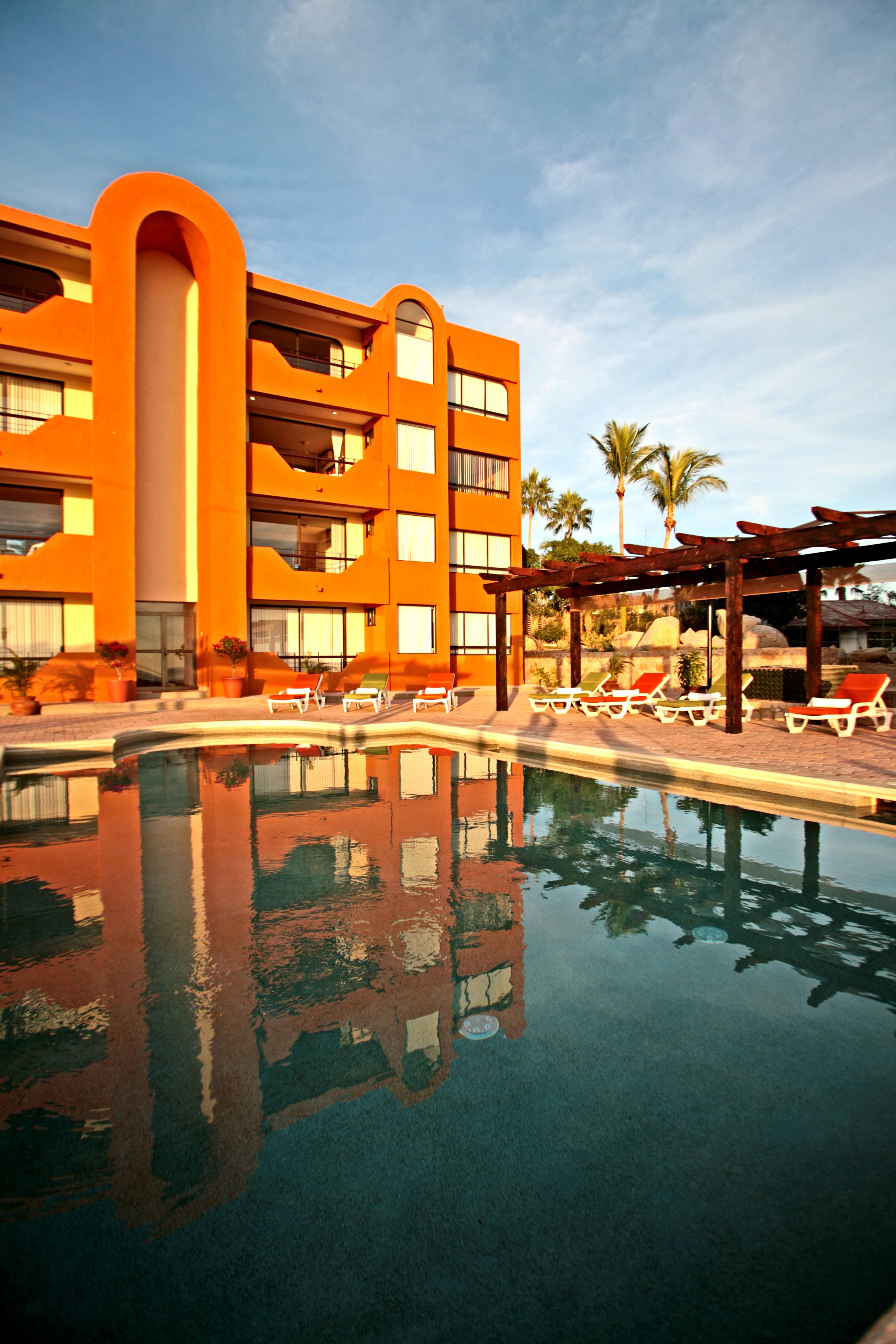 Hotel Sunrock & Cabo San Lucas