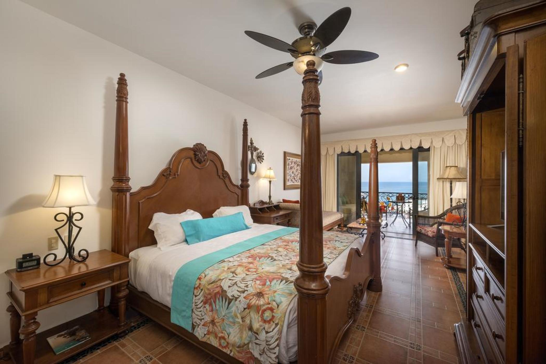 Hacienda Encantada & 5*