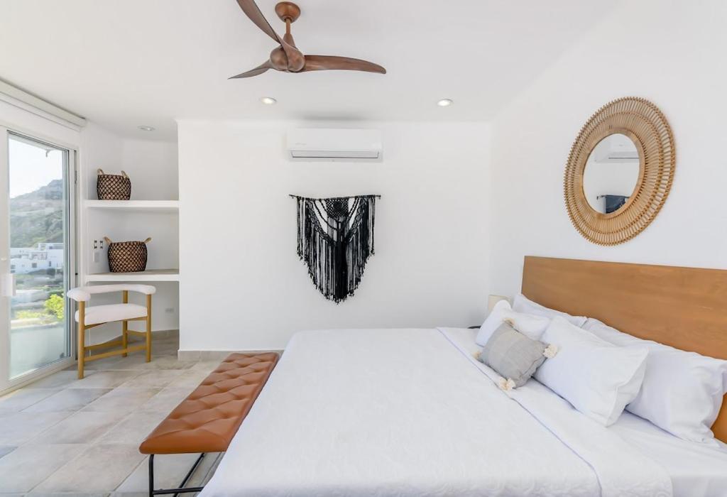 The One And Only Pedregal Hollywood House *