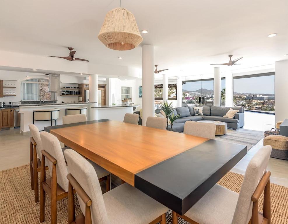 The One And Only Pedregal Hollywood House Villa