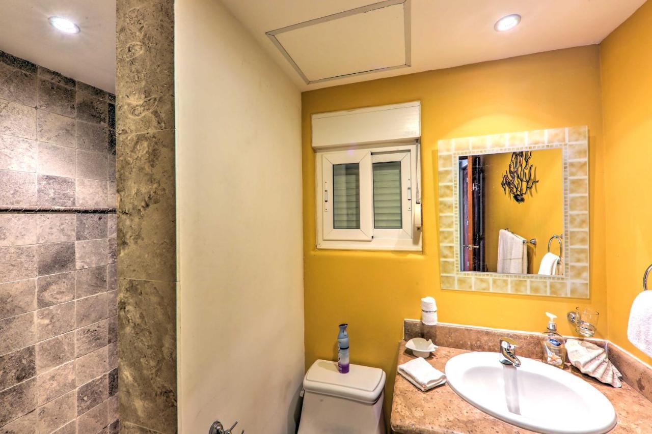 Less Than 2 Mi To Medano Apartment Cabo San Lucas