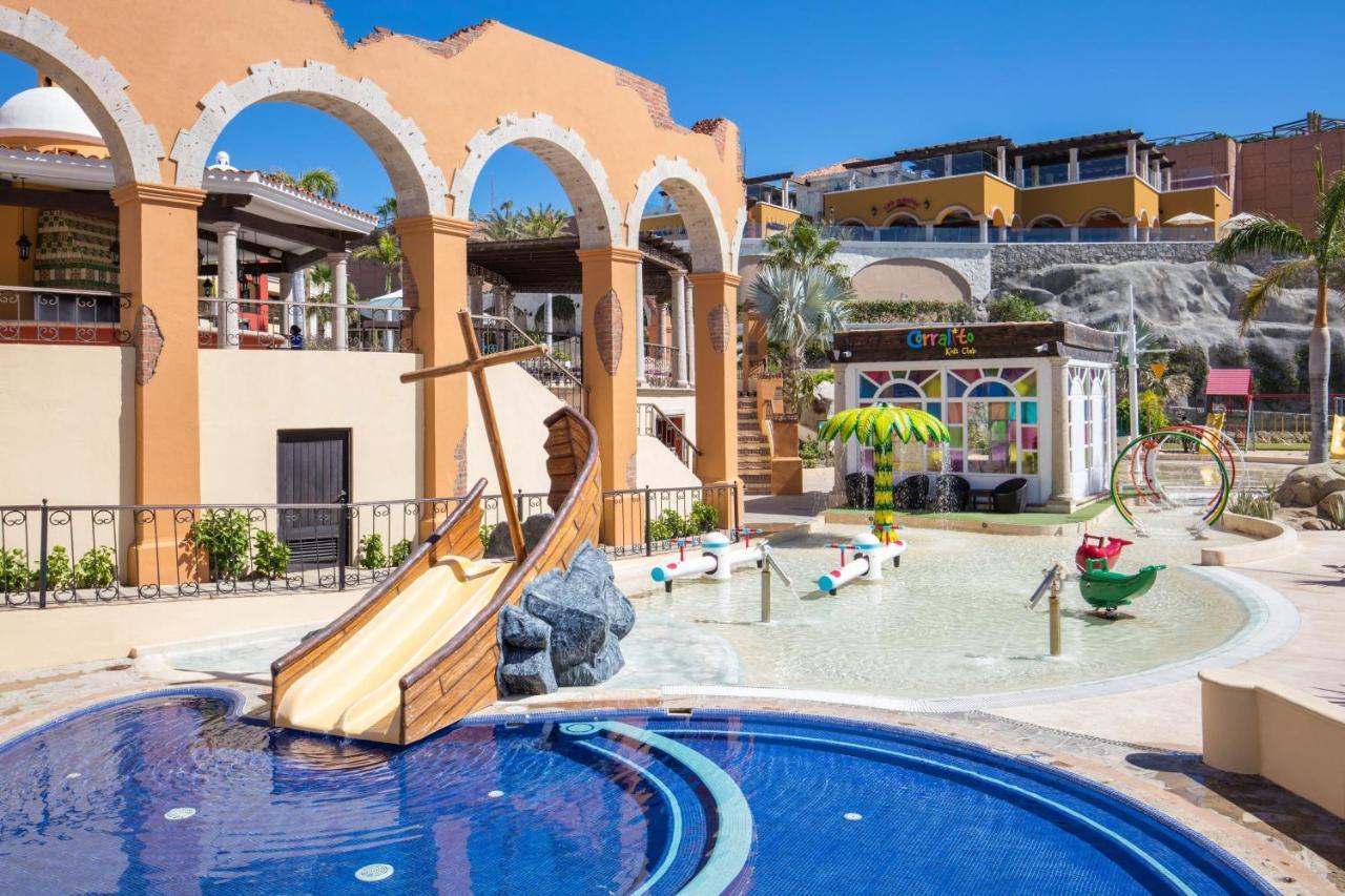 At Hacienda Encantada *