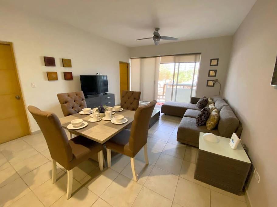 Moderno De 1 Rec Con Alberca 5 Mins A Playa 103b Apartment Cabo San Lucas