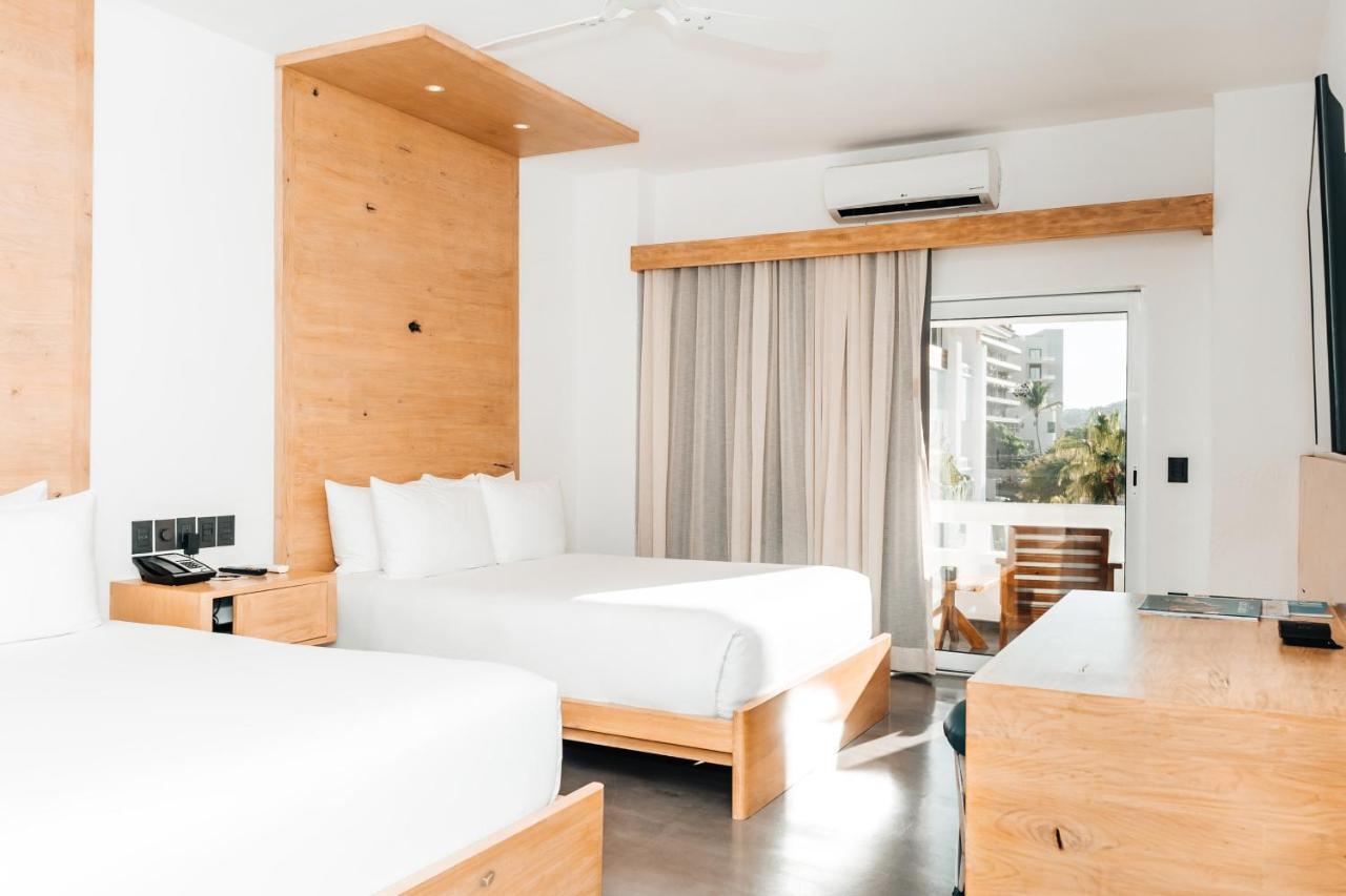 Hotel Bahia & House