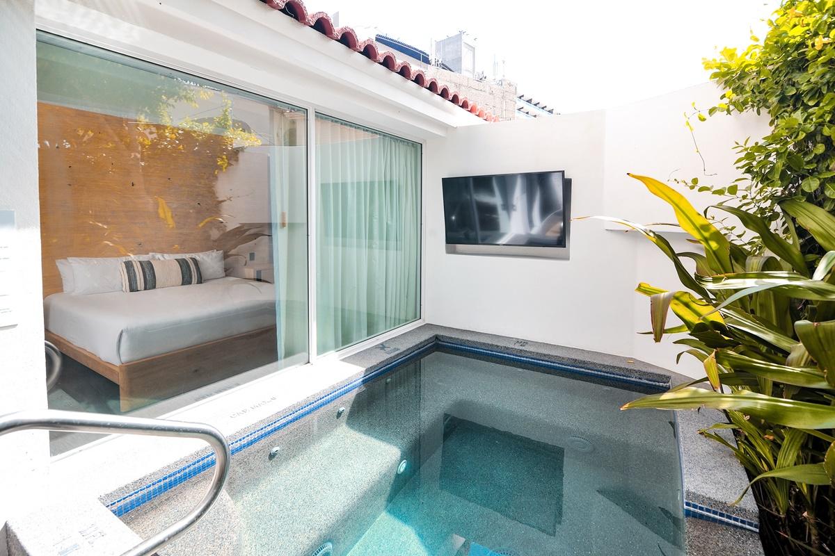 Hotel Bahia & House 4*