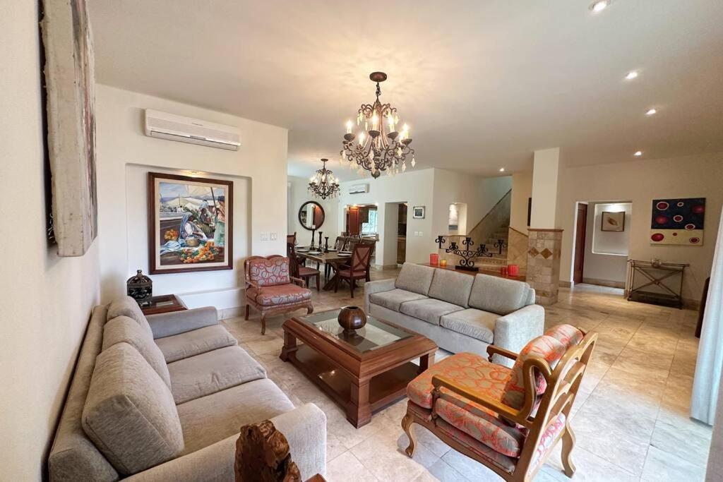Villa Cola De Ballena, Pedregal @ Cabo's Downtown Cabo San Lucas