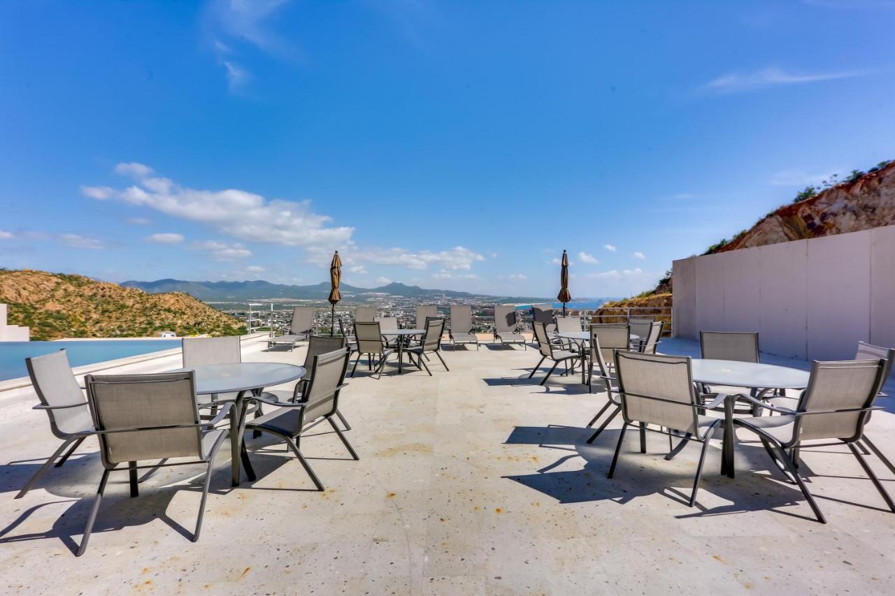 Cabo Pedregal Ocean View And 2 Infinity Pools Apartment