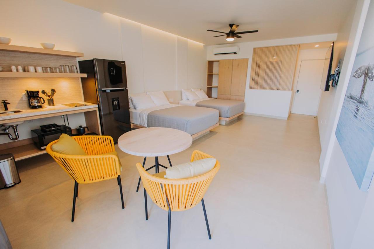 605 Tower Downtown Cabo Apartment
