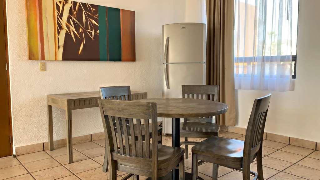 Hotel Sunrock & Cabo San Lucas