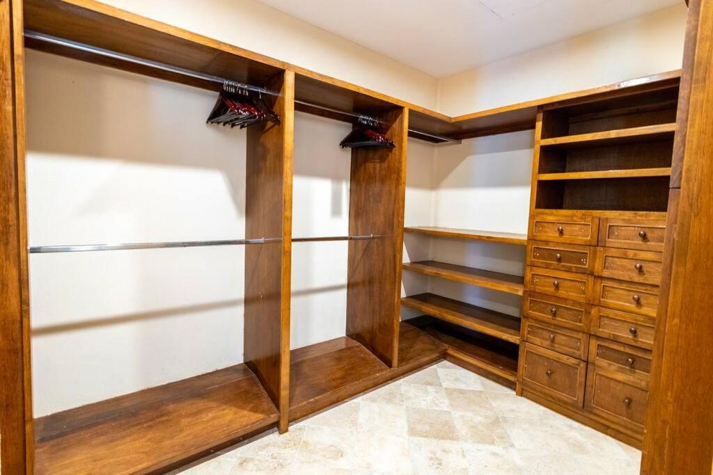 Villa Fully Staffed At An Incomparable Rate! Cabo San Lucas