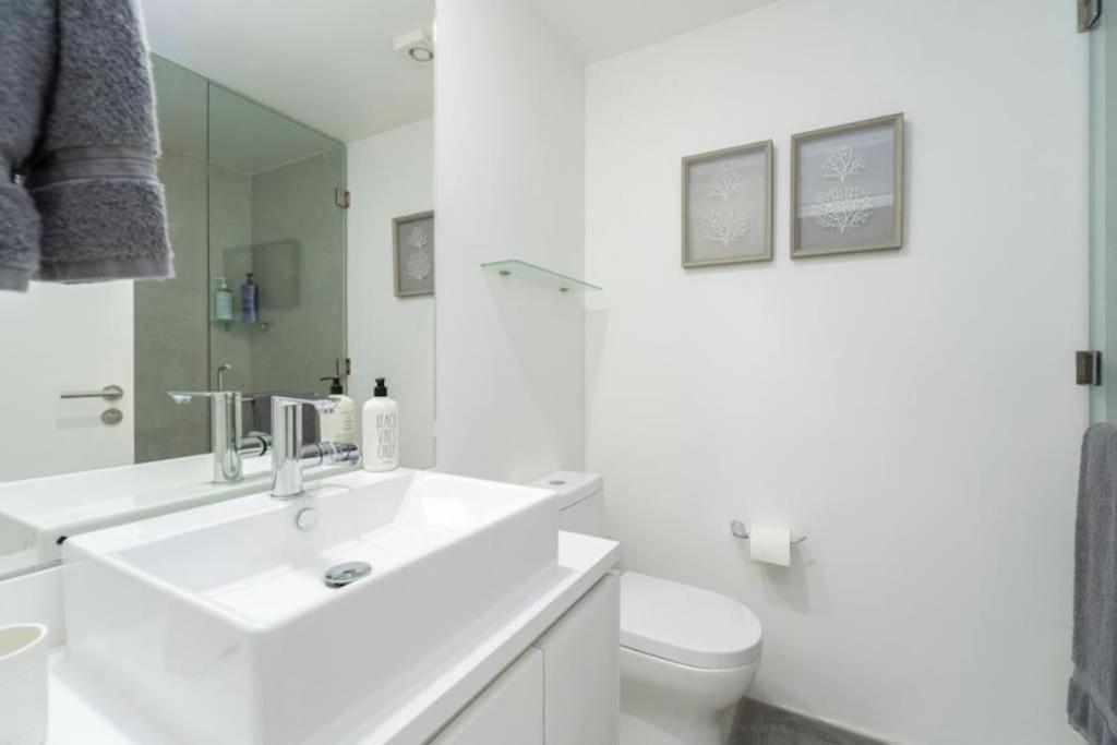 New 3br With Exceptional Location With Pool * Cabo San Lucas