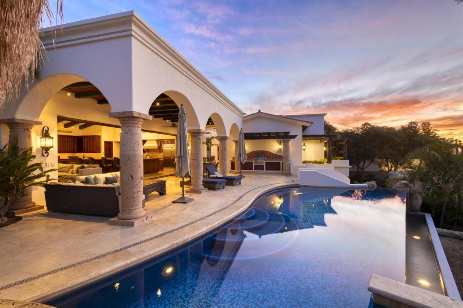 Luxury 7-bd Hacienda-style With Butler & Staff Villa Cabo San Lucas