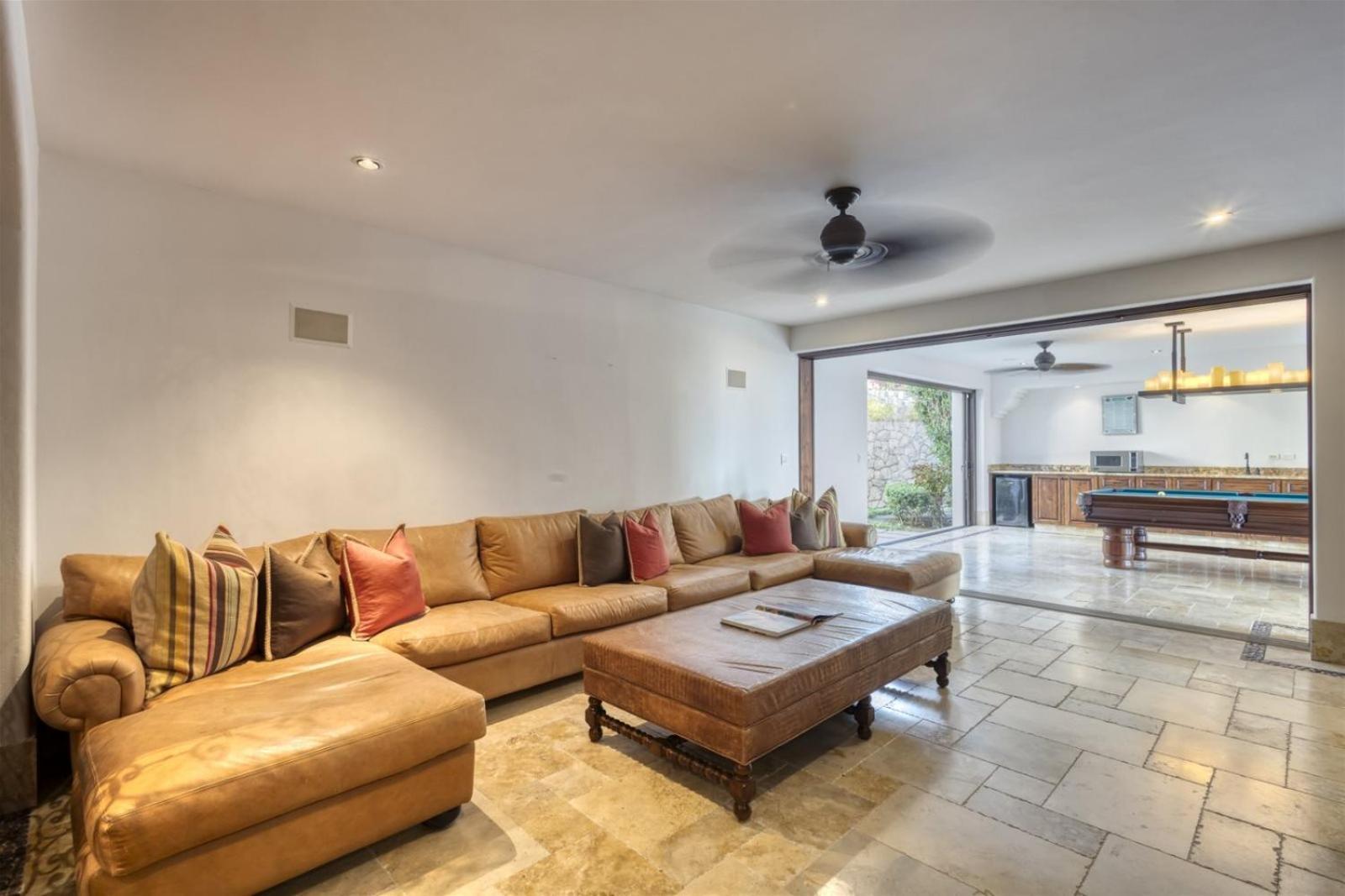 Luxury 7-bd Hacienda-style With Butler & Staff Villa