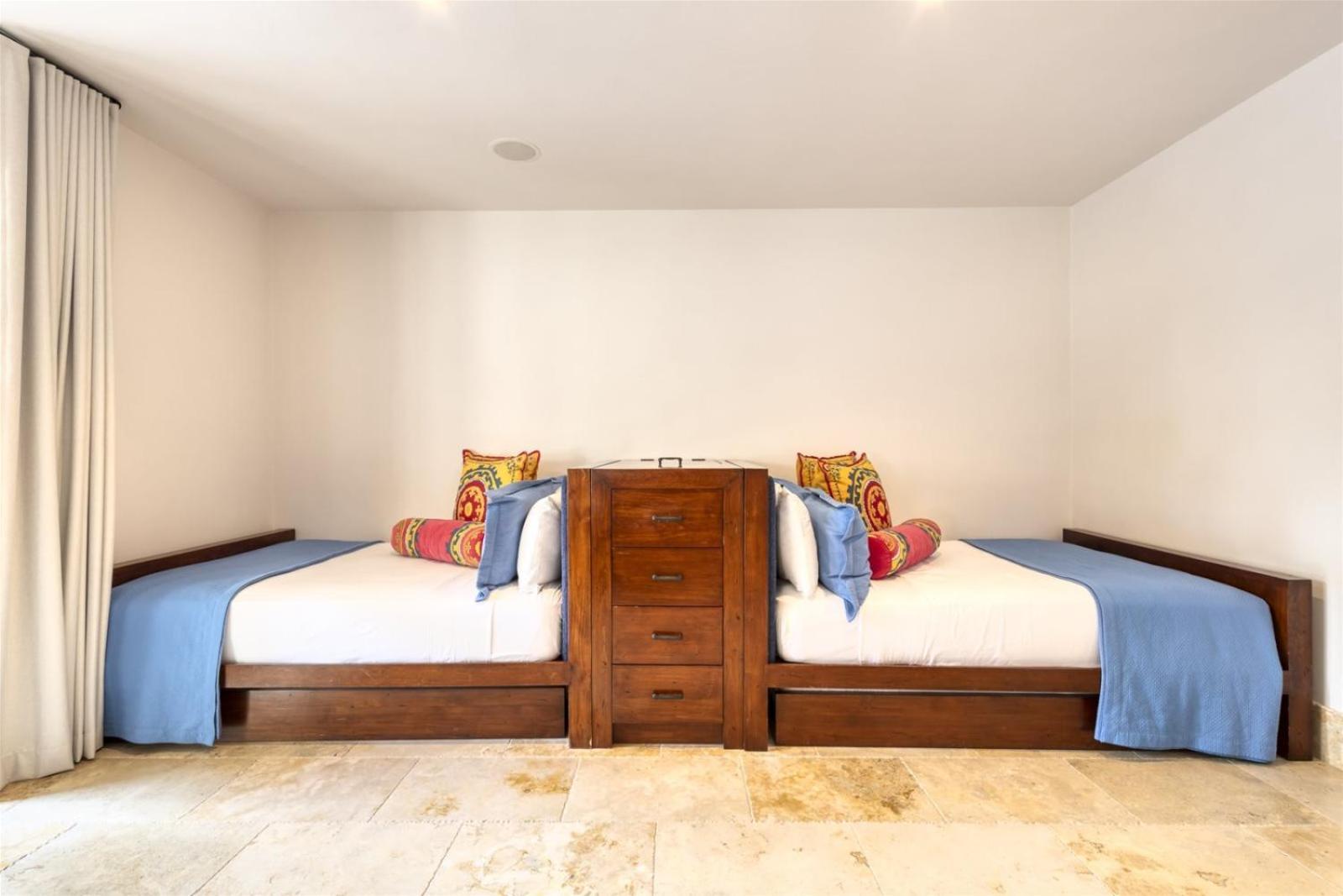 Luxury 7-bd Hacienda-style With Butler & Staff Cabo San Lucas