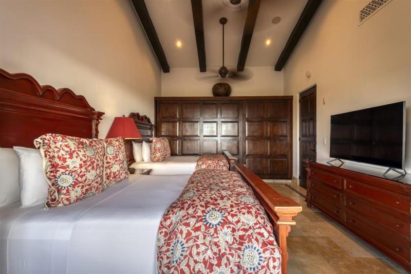 Villa Luxury 7-bd Hacienda-style With Butler & Staff Cabo San Lucas