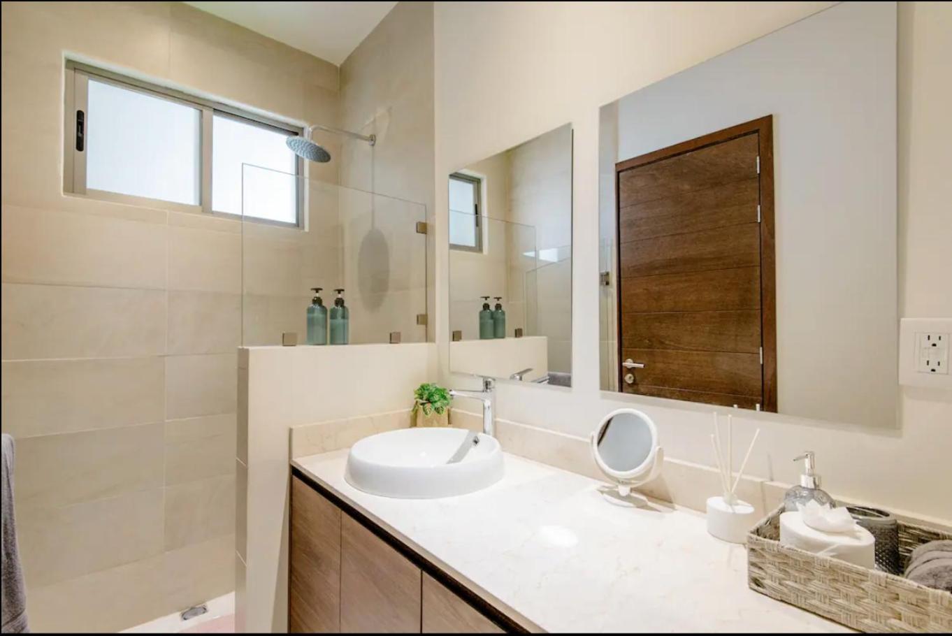 Apartment Loft Con Balcon Privado, Estacionamiento Gratis - Un Oasis En Cabos