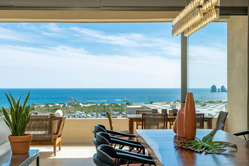 Luxurious 2br Ocean View With Terrace Apartment *