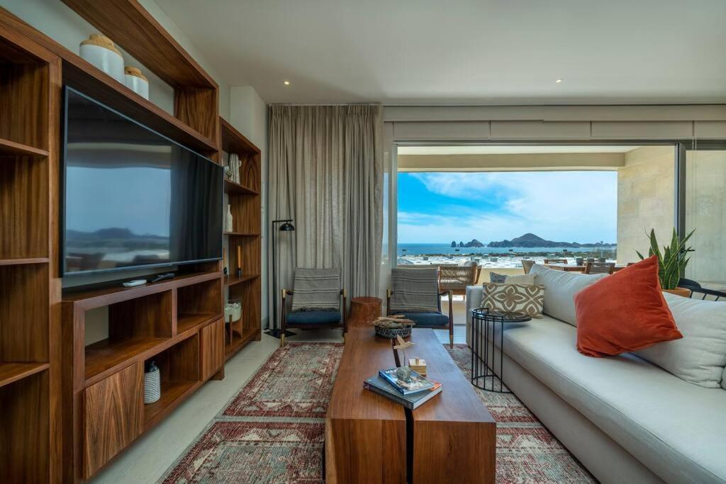 Luxurious 2br Ocean View With Terrace Cabo San Lucas