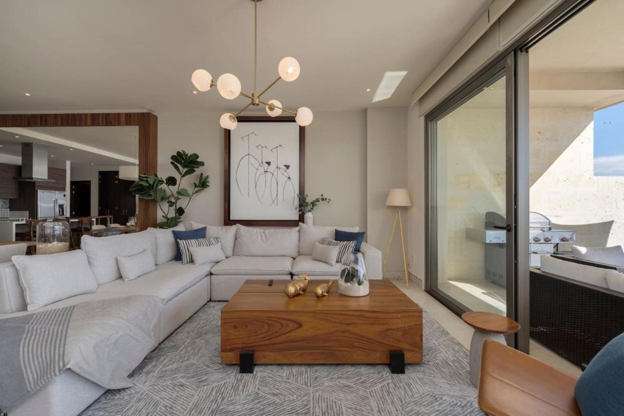 Luxurious New 3br With Ocean And Arch Views Holiday home