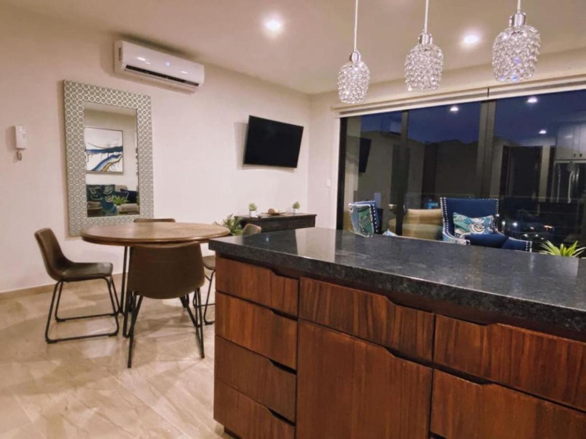 Luxury 4br 5min Cabo Downtown Pool Bbq Apartment Cabo San Lucas