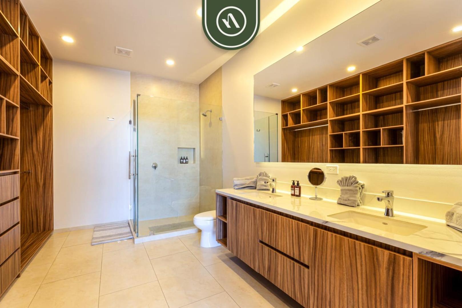 Apartment 2br With Pool *