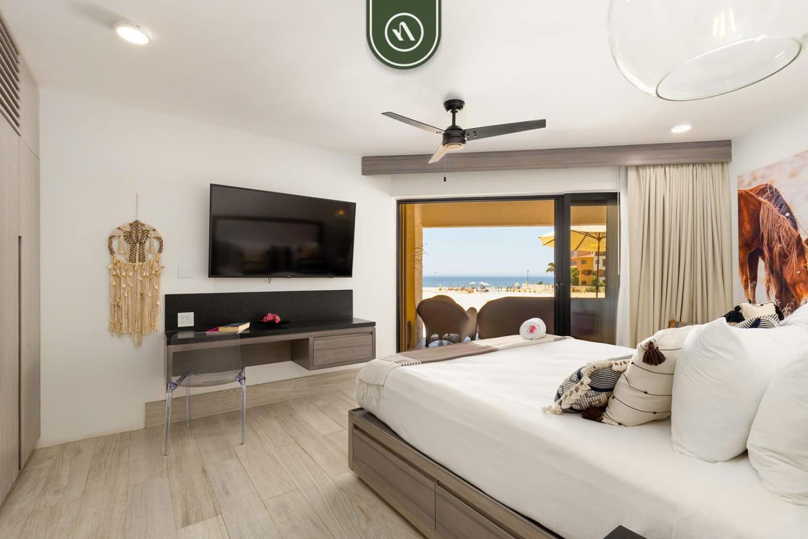 Beachview 3 Bedroom - Oceanfront Pool - Apartamento Cabo San Lucas