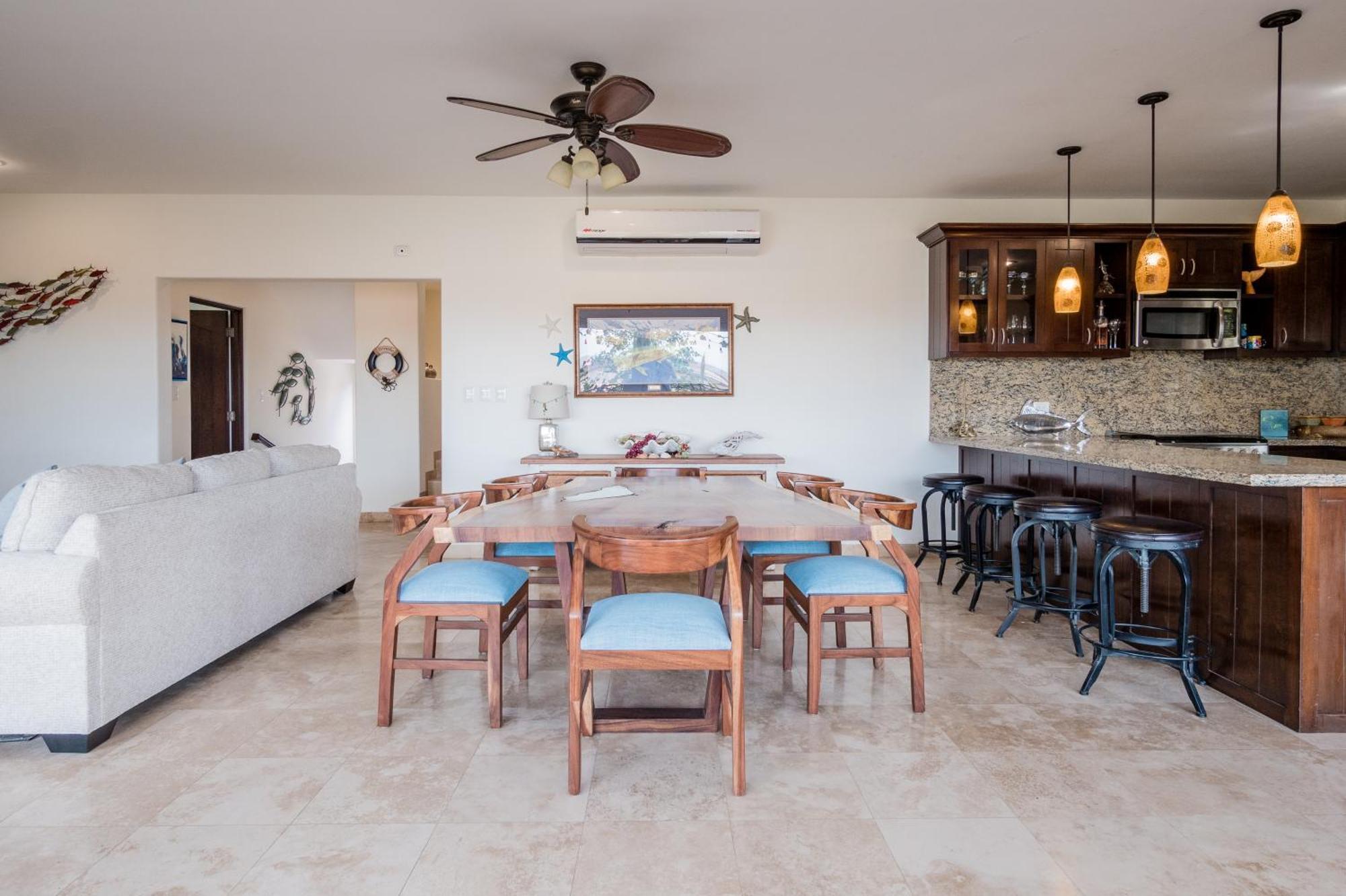 King Tritons 3 Bdrm In Ventanas Apartment