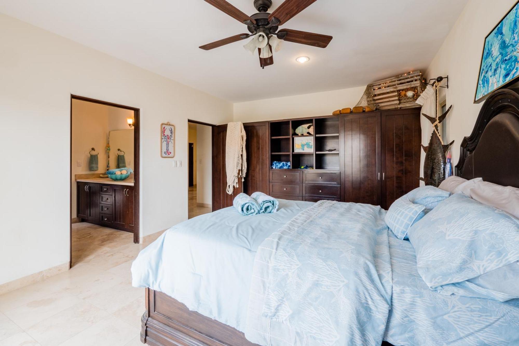 King Tritons 3 Bdrm In Ventanas Apartment