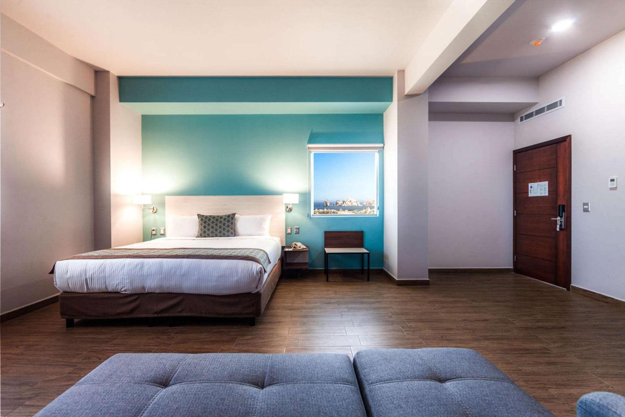 Hotel Comfort Inn&suites Cabos