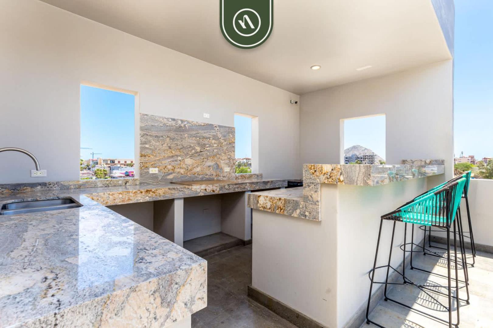 1br With King Bed - Rooftop Pool - Near Downtown Apartment *