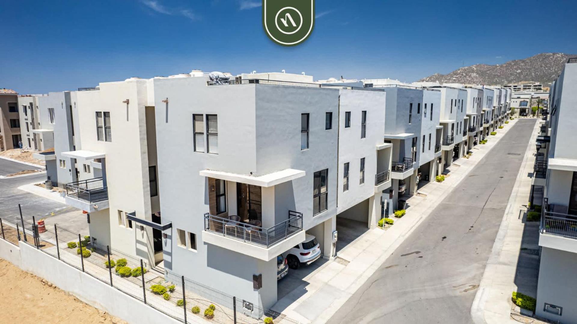 Apartment 2br In Camino Del Mar - Private Rooftop *