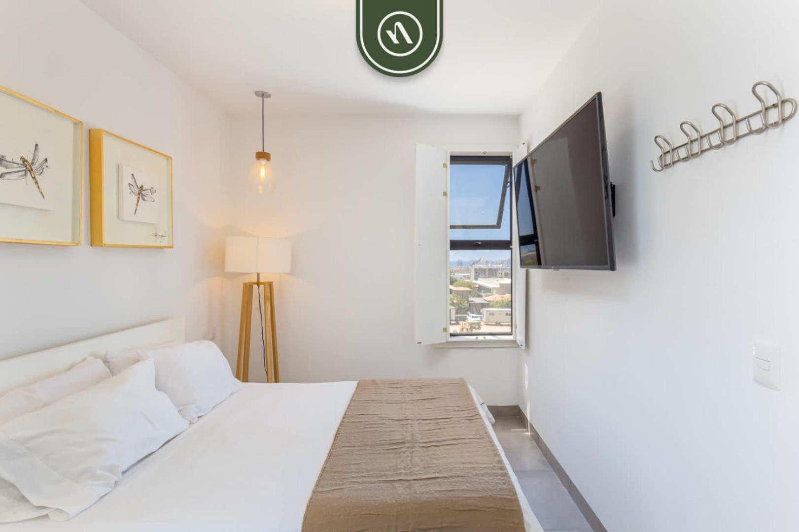 2br In Camino Del Mar - Private Rooftop Apartment