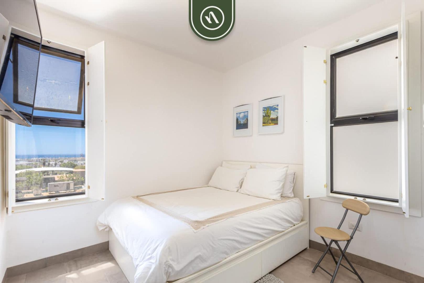 2br In Camino Del Mar - Private Rooftop Apartment *