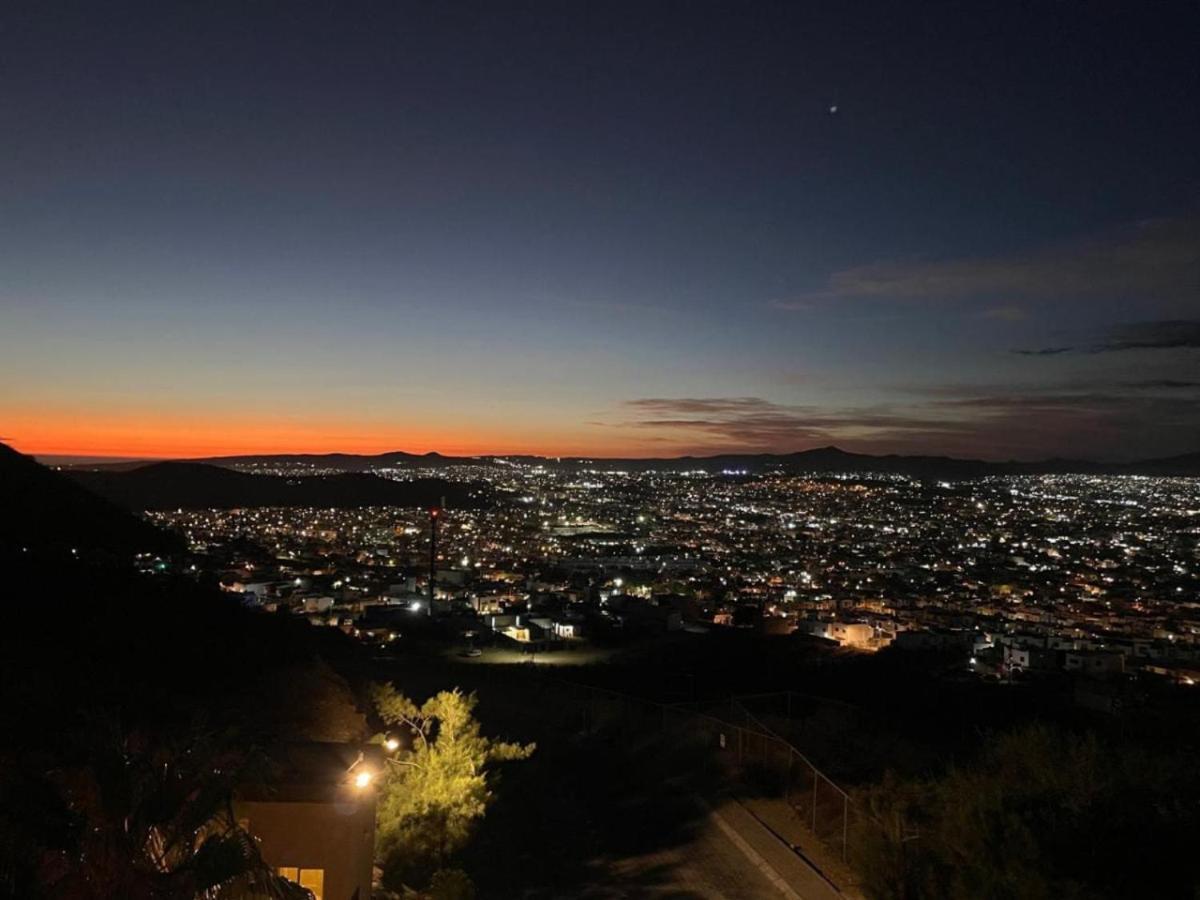Holiday home 3bd-3ba Overlooking Quivira Above Sunset *