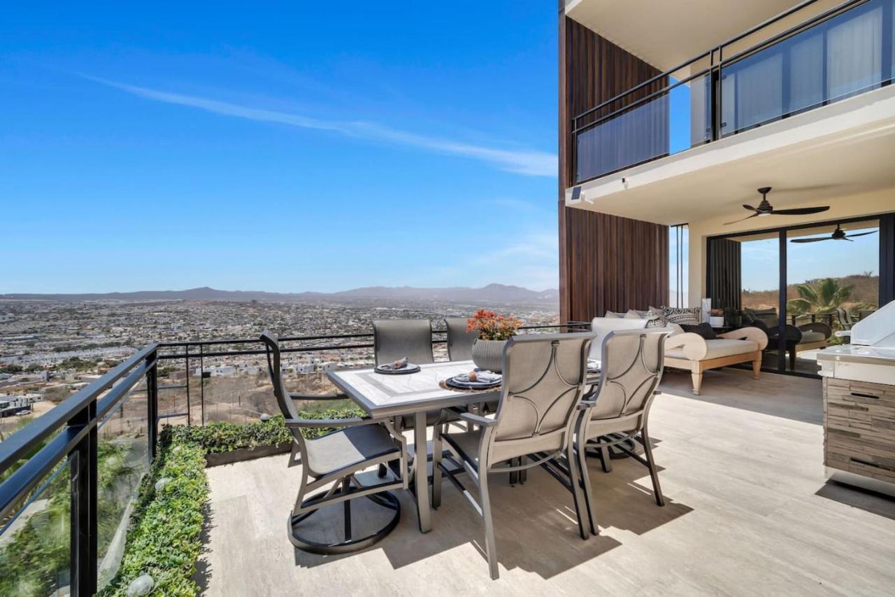 3bd-3ba Overlooking Quivira Above Sunset Cabo San Lucas