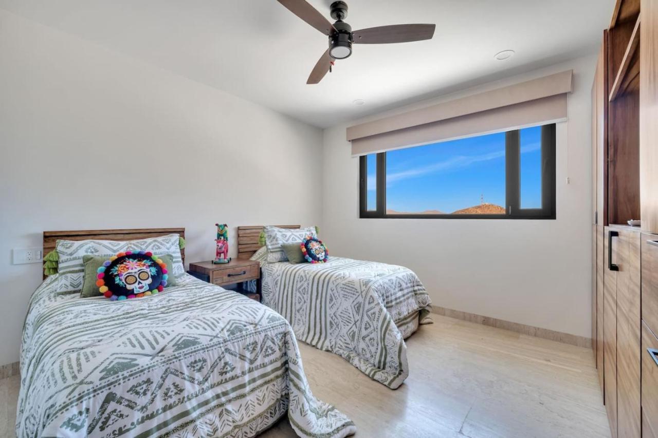 3bd-3ba Overlooking Quivira Above Sunset Cabo San Lucas