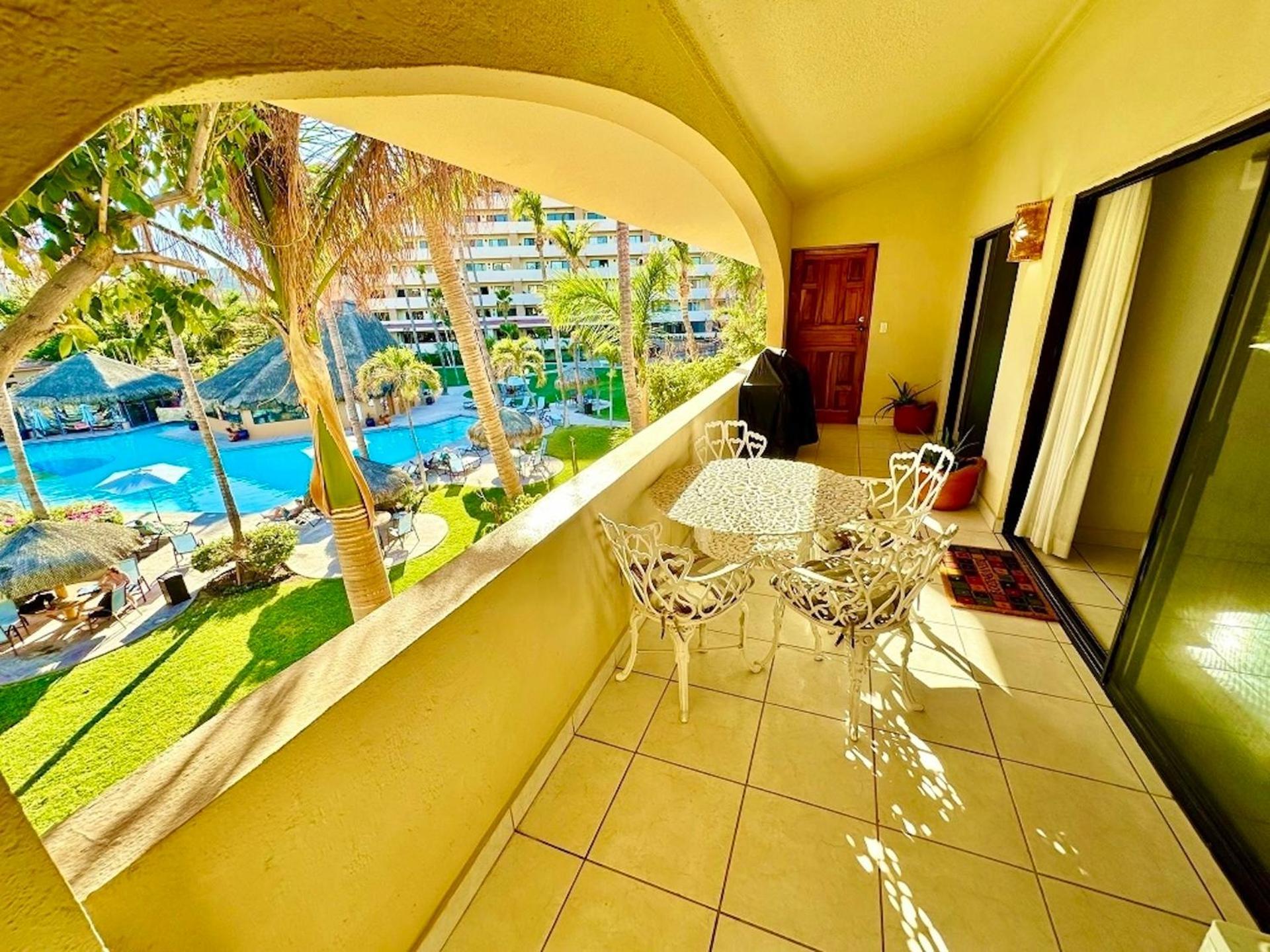 Walk Everywhere 2br2ba Valuecabocondo Is It! Apartamento *