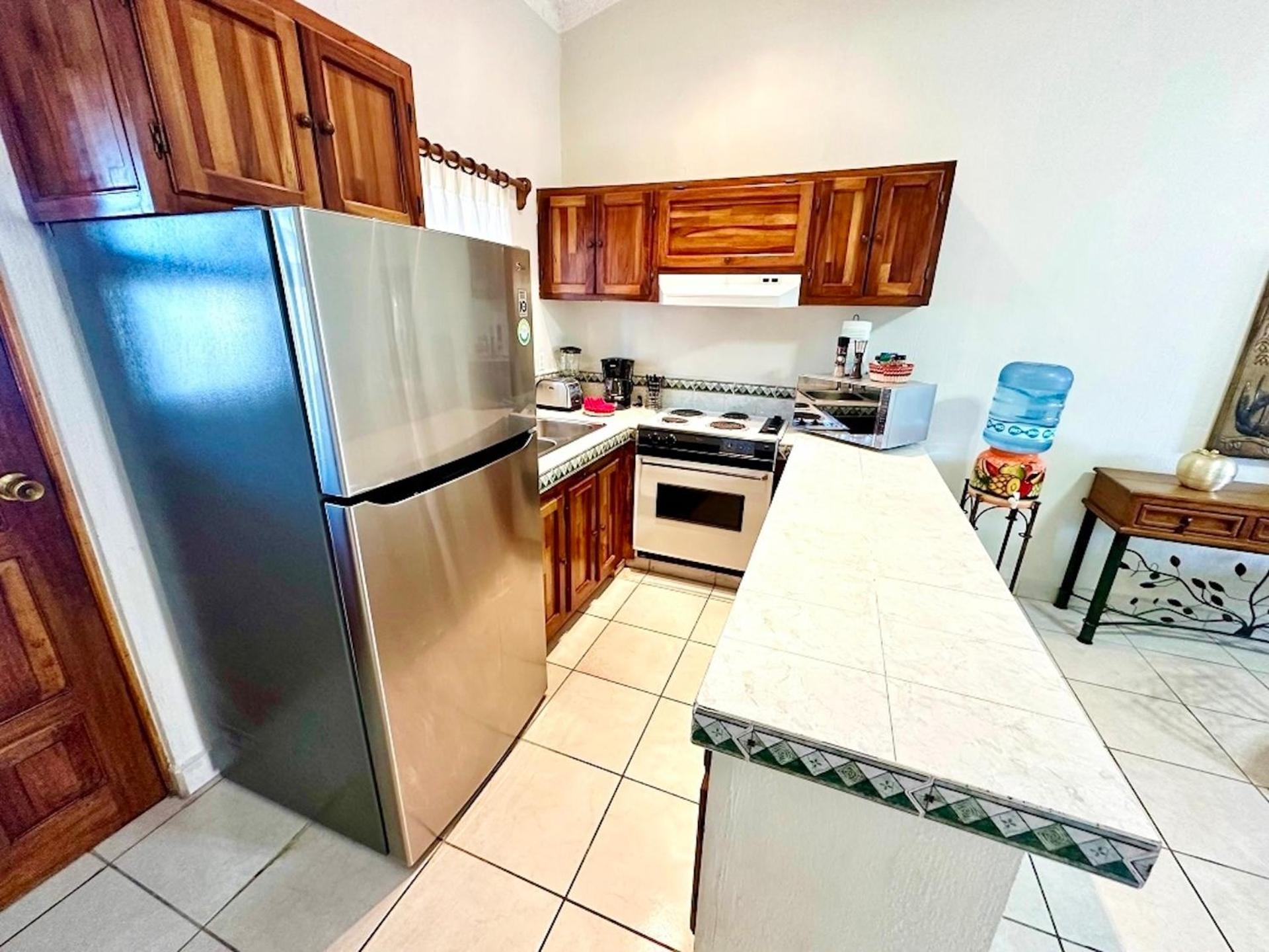 Walk Everywhere 2br2ba Valuecabocondo Is It! Apartamento Cabo San Lucas