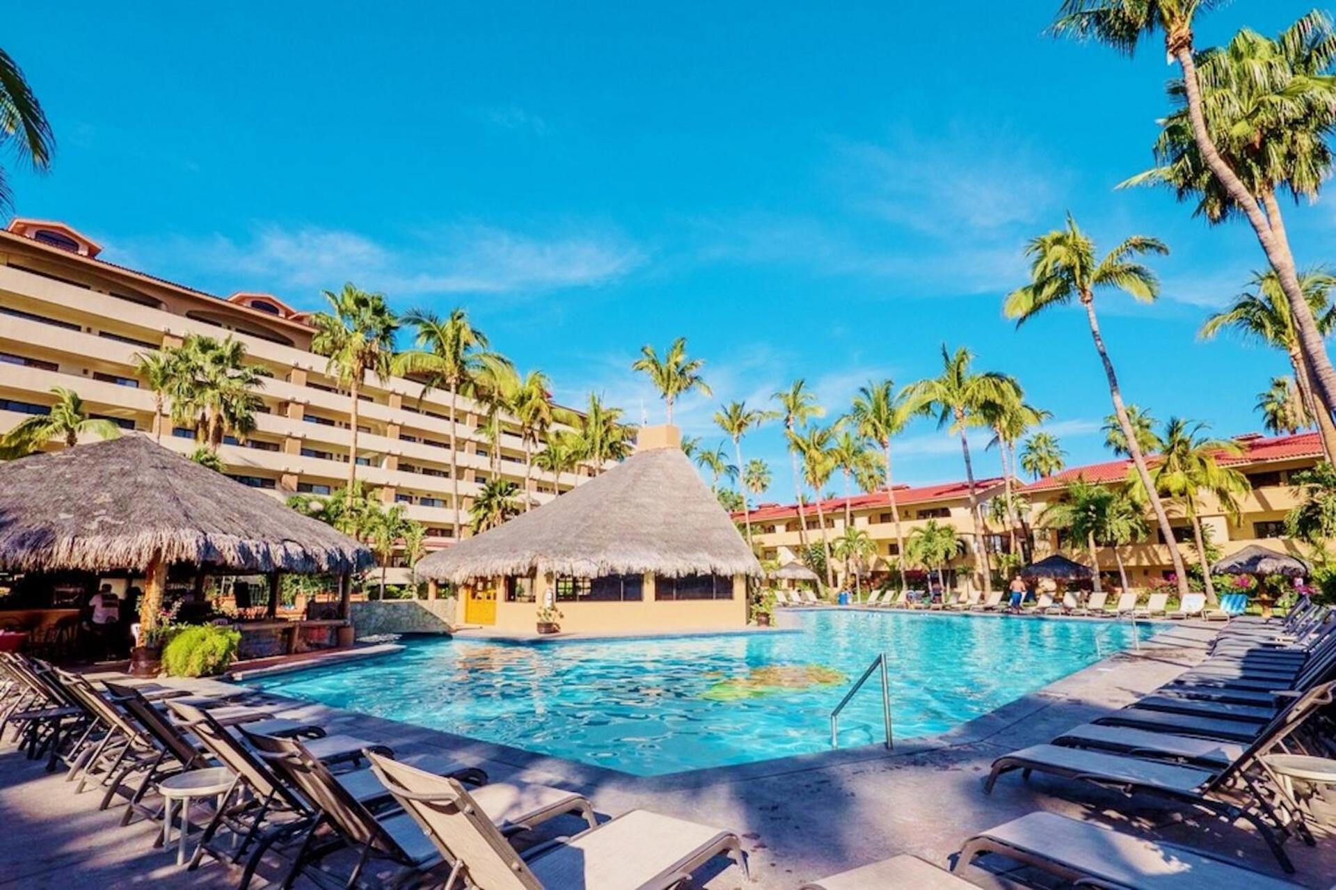 Apartamento Walk Everywhere 2br2ba Valuecabocondo Is It! Cabo San Lucas
