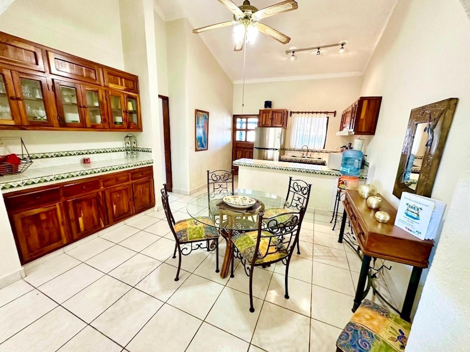 Walk Everywhere 2br2ba Valuecabocondo Is It! Apartamento Cabo San Lucas
