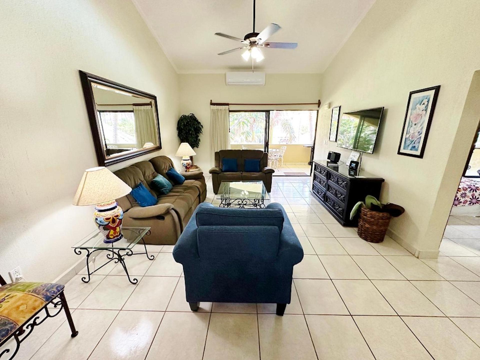 Walk Everywhere 2br2ba Valuecabocondo Is It! Apartamento *